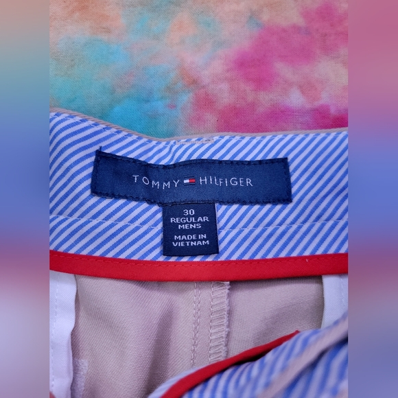 NWT Tommy Hilfiger Beige Khaki Pants - Picture 4 of 6